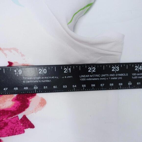 Van Heusen Blouse Top Women's XL White Floral 100% Polyester Cap Sleeve Pullover - Picture 3 of 7